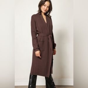 Line and Dot Long Ribbed Cardigan